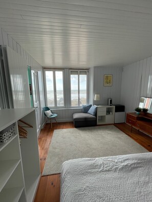 1 chambre, lit parapluie, Wi-Fi, draps fournis