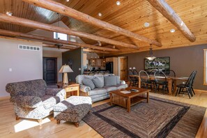 TV, fireplace, DVD player