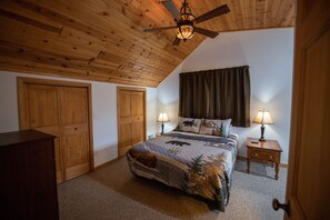 4 sovrum, skrivbord, gratis wi-fi och sängkläder