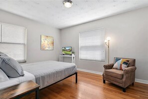 2 quartos, Wi-Fi de cortesia, roupa de cama