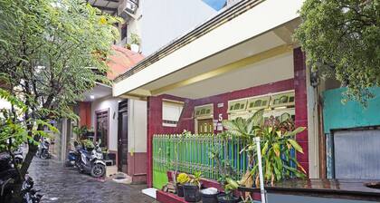 OYO Life 91859 Kost Budhe Syariah