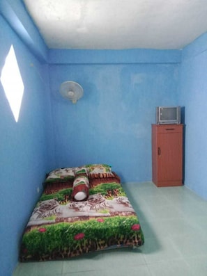 Deluxe Double Room | Free WiFi, bed sheets