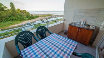 Kamar Double | Teras/patio