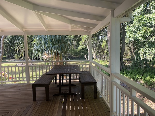 Outdoor dining