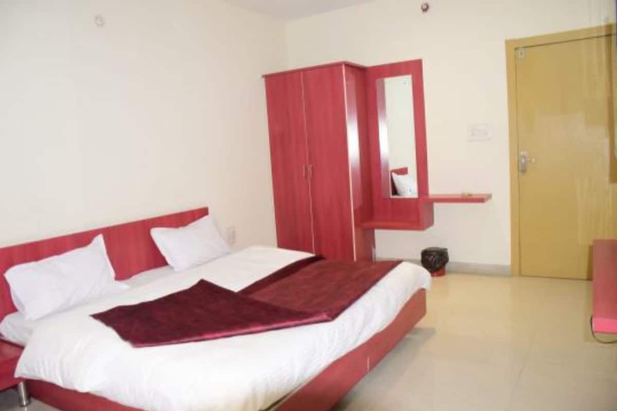 1 chambre, bureau, Wi-Fi gratuit, draps fournis