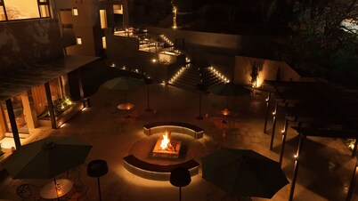 Hotel Arif Castle