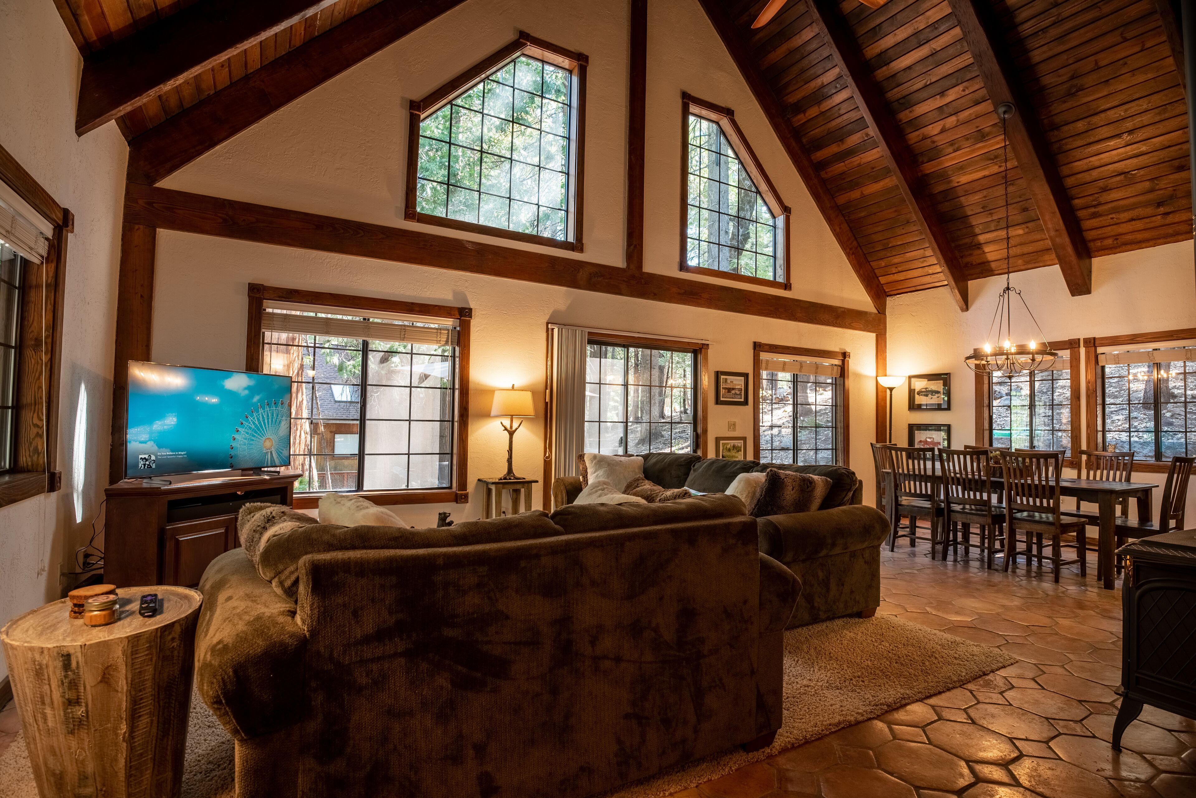 Sierra Serenity - with Summer Rec Center Access!