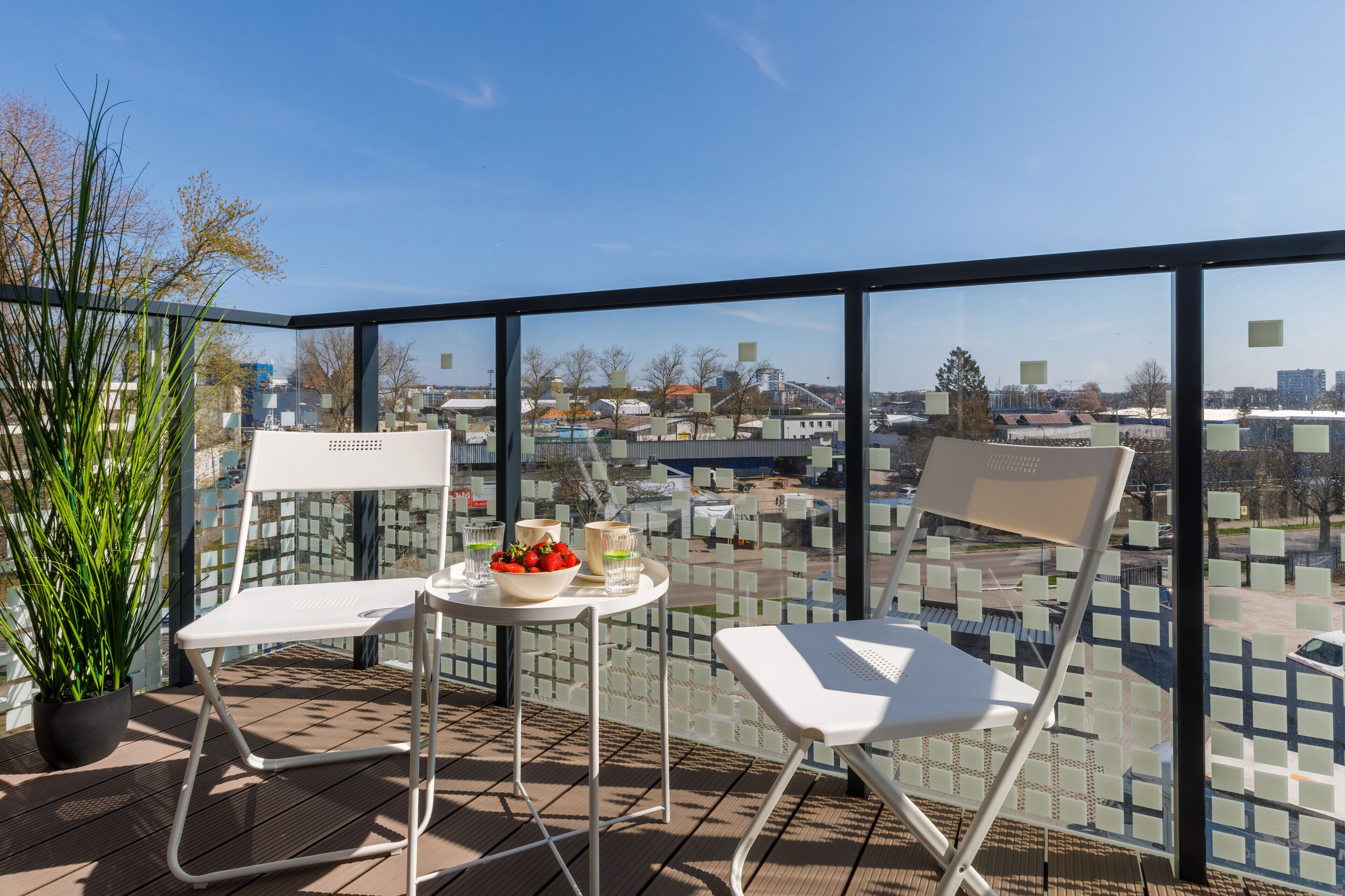 Deluxe Apartment | Balcony