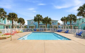 Pool - Pool, Near Beach & Pet Friendly - Bron's Beach Shack (Port Aransas)