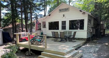 Kettle Cove in Sebago Lake, Maine