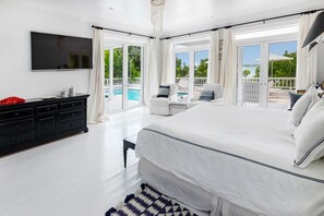 5 bedrooms, iron/ironing board, free WiFi, bed sheets