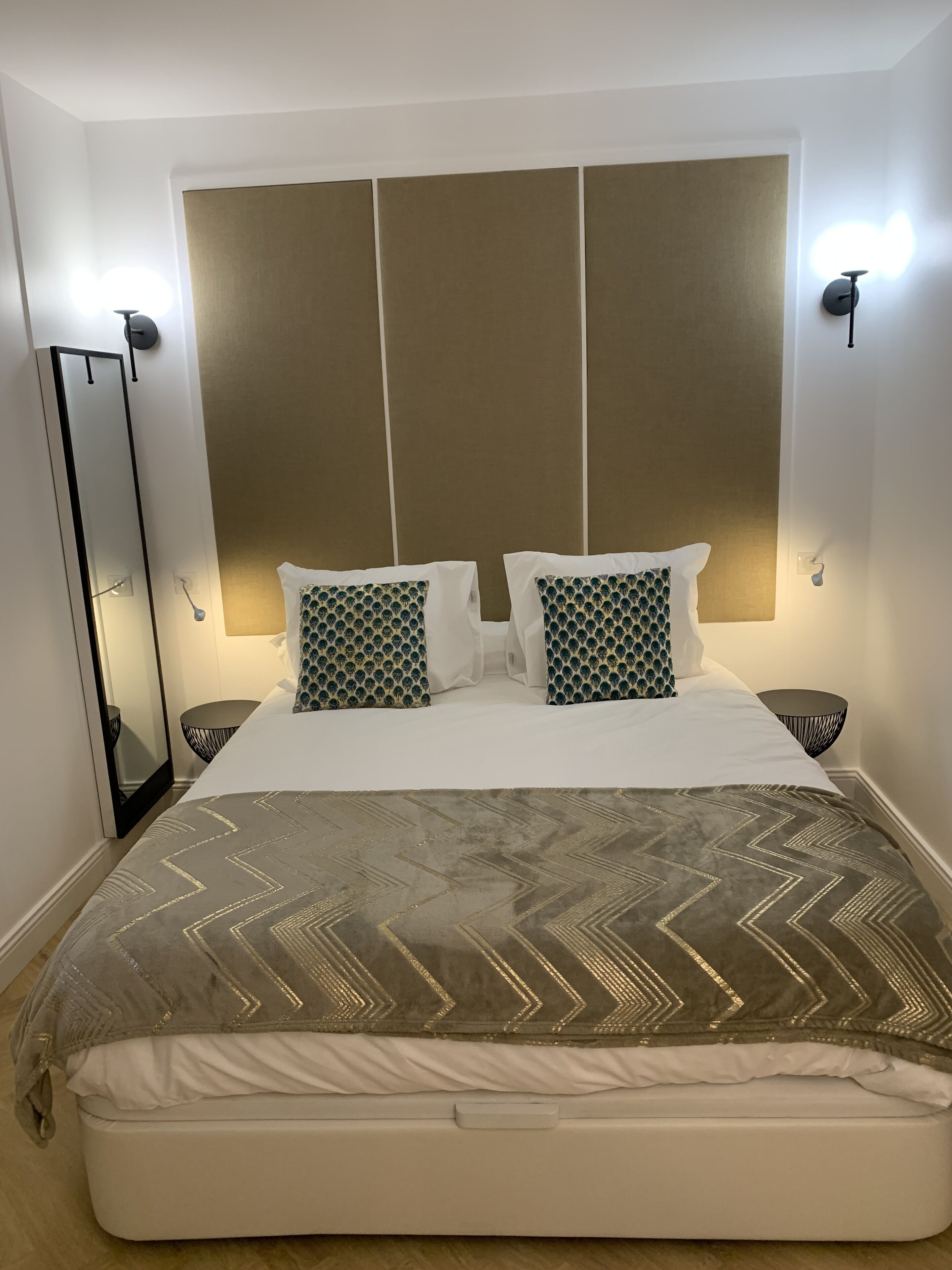 3 chambres, bureau, fer et planche à repasser, Wi-Fi gratuit