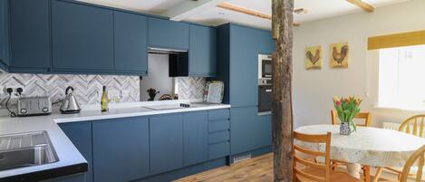 Fridge, dishwasher, electric kettle, toaster