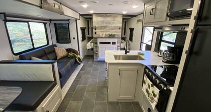 Crook Mountain View rental