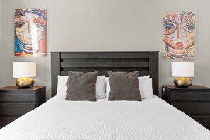 4 bedrooms, desk, iron/ironing board, travel cot