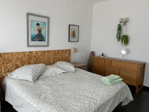 5 camere, Wi-Fi gratuito, lenzuola