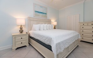 Condo, 2 Bedrooms