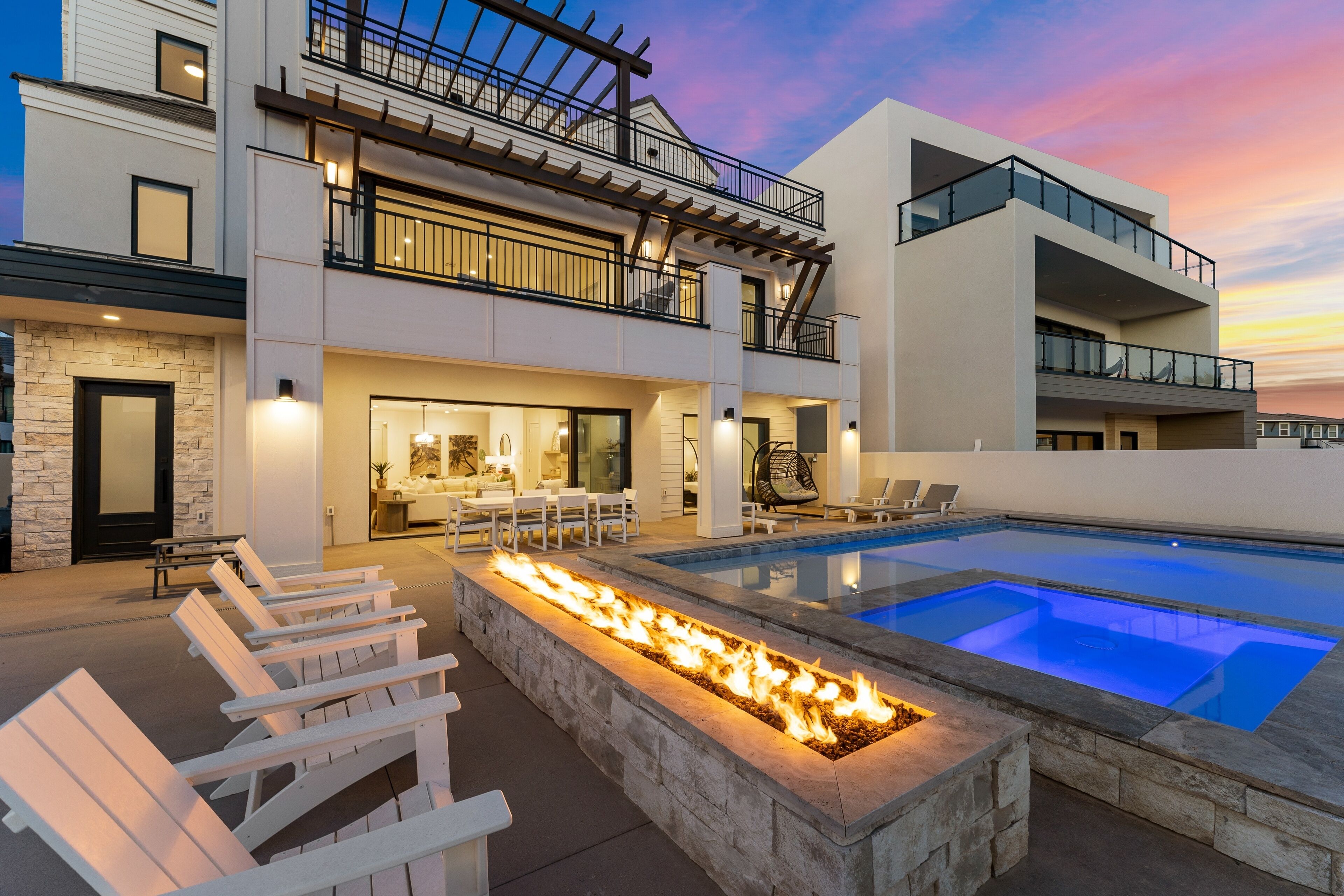 House, Multiple Bedrooms | Pool