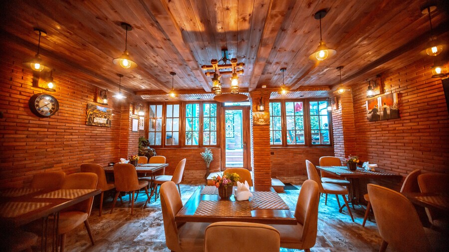 MUSMORE Boutique Hotel