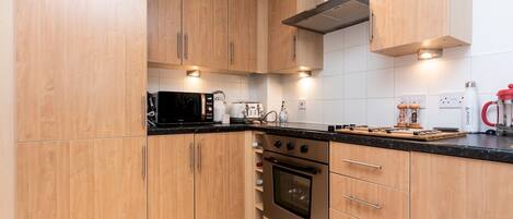 Frigorífic, microones, forn i rentaplats