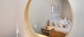 Brand new 1 bedroom modern contemporary apartment - Pass the Keys