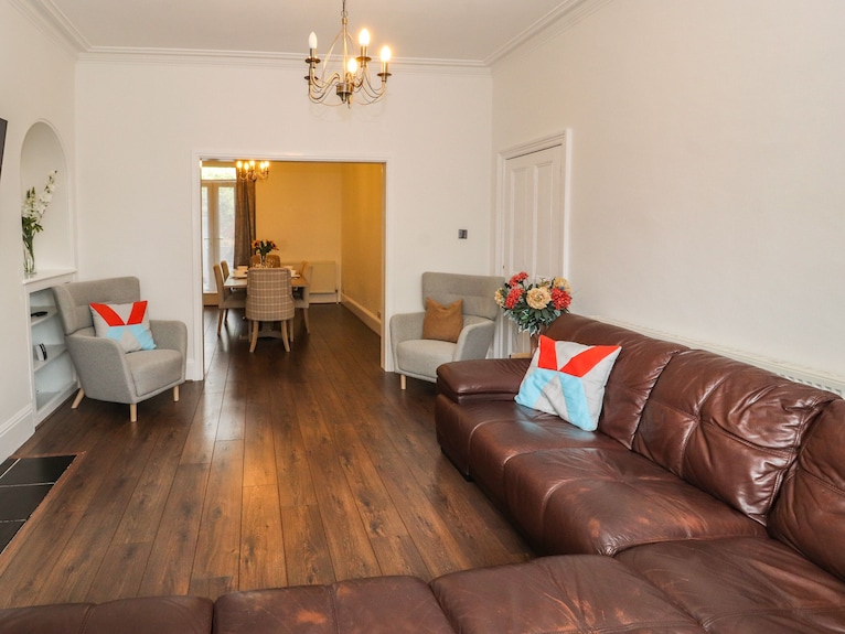 7 Lonsdale Terrace, Character Holiday Cottage In Penrith - Penrith, UK