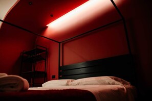 1 bedroom, free WiFi, bed sheets - CORAL (Cefalù)