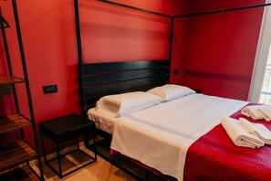 1 bedroom, free WiFi, bed sheets - CORAL (Cefalù)