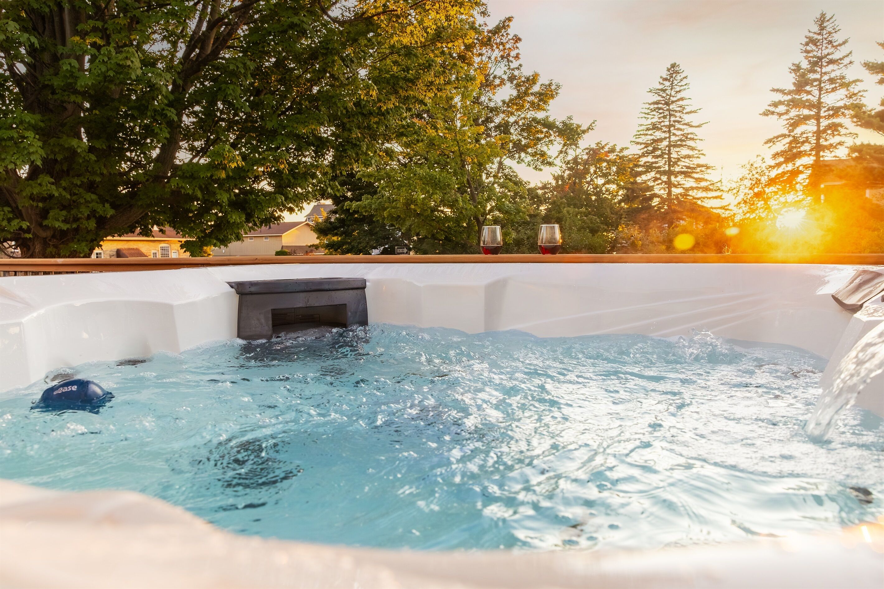 Bain à remous extérieur