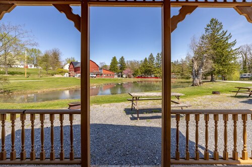 Cozy Cabin3 Within Campground