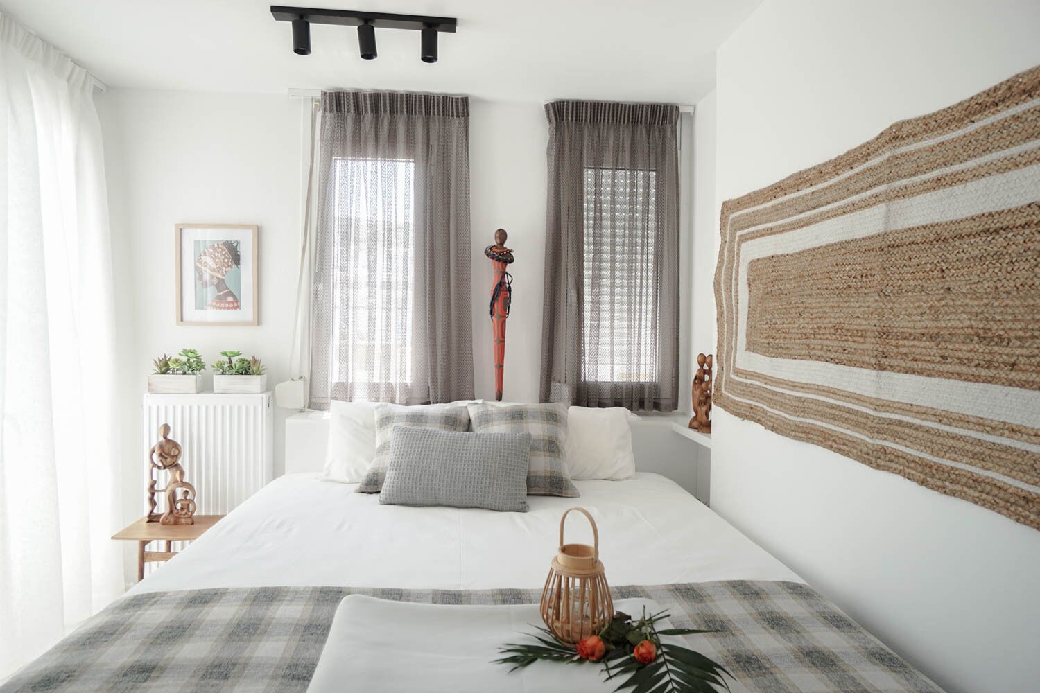 1 soverom, strykejern/-brett, internettilgang og sengetøy