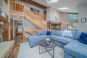 Smart TV, fireplace, video games, books