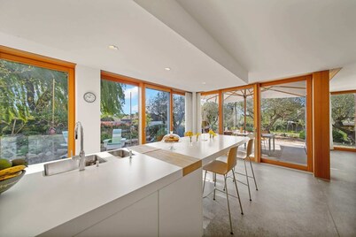 Villa Serenity Sustainable Luxury Retreat with Serviced Amenities by Lake Geneva