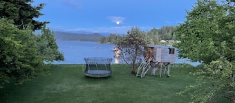 2 bedroom Oceanfront  - Billing spit