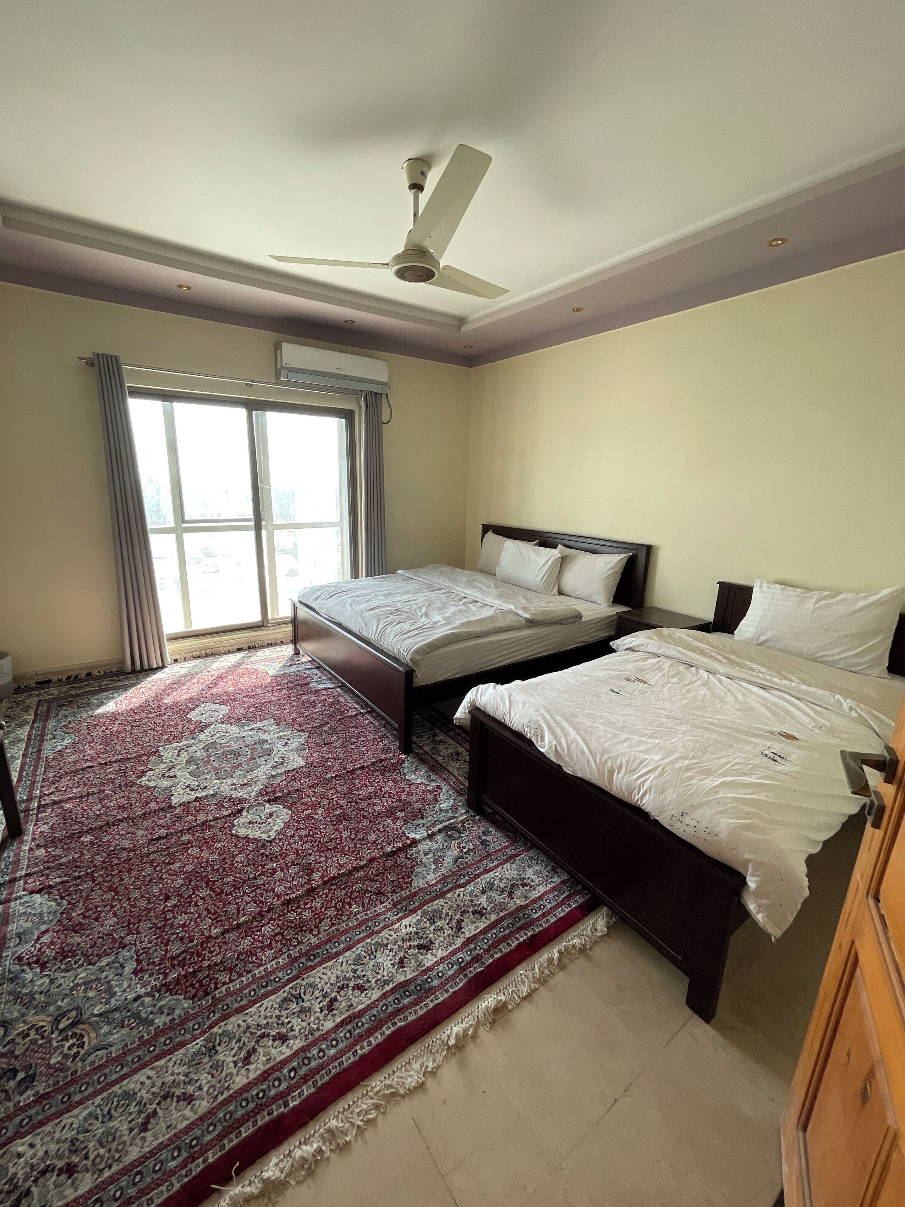 Family Apartment | Memory foam beds, soundproofing, free WiFi, bed sheets