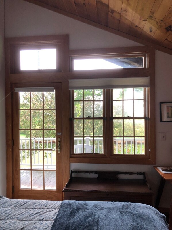 1 slaapkamer, een strijkplank/strijkijzer, wifi, beddengoed