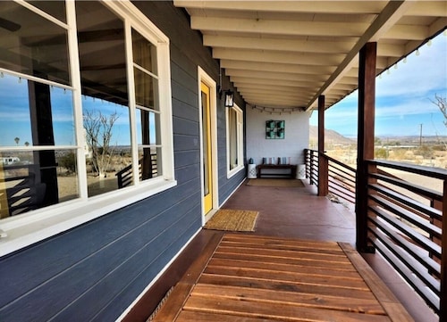 Desert | Haze - 1 Mile to Joshua Tree National Park