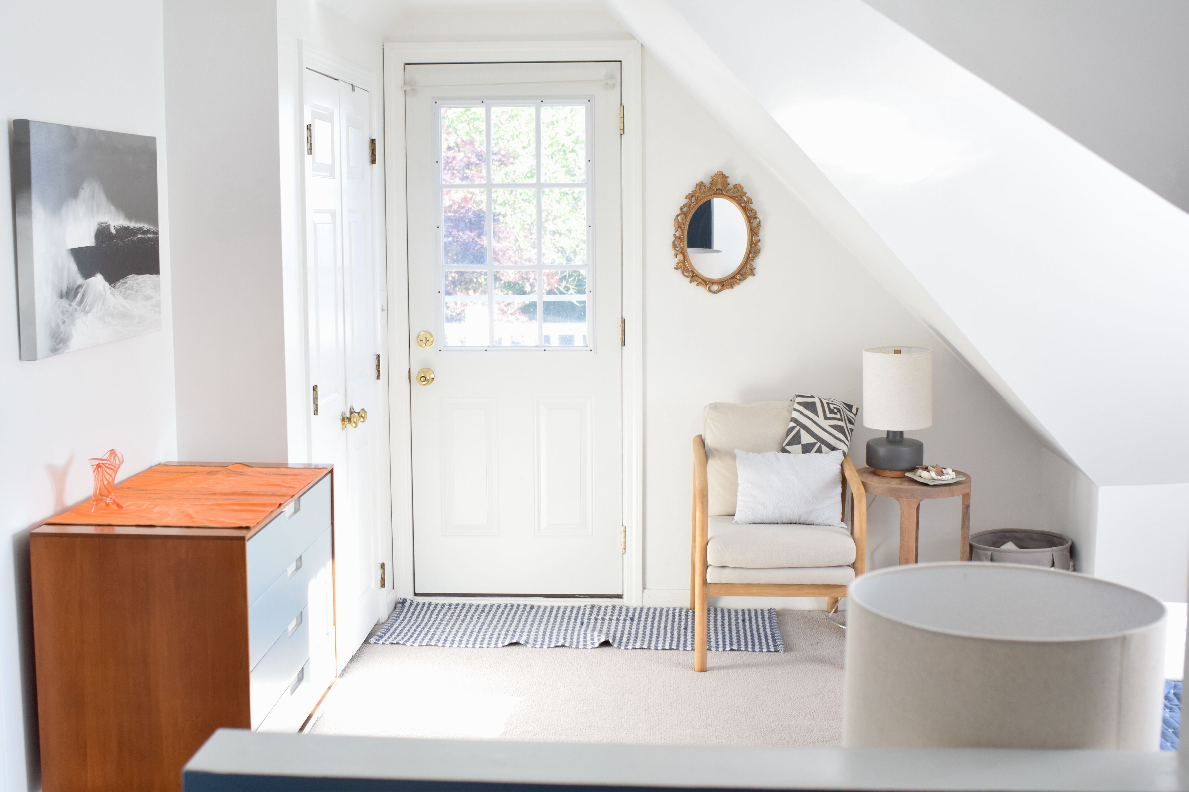 Pet-Friendly Coastal Cottage - Walk to Newport & Middletown Beaches!