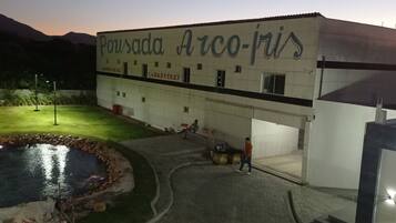 Fachada da propriedade