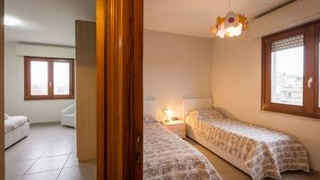 2 Schlafzimmer, Bügeleisen/Bügelbrett, WLAN, Bettwäsche