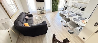 Spacieux Duplex Près des Quais de Seine