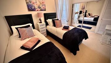5 bedrooms, iron/ironing board, travel crib, free WiFi
