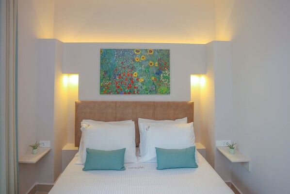 1 bedroom, iron/ironing board, free WiFi, bed sheets - Casa de Potie - Casa 5: Double Room With Terrace in the Heart of Chania Old Town (Χανιά)