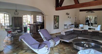 Maison au Calme,avec Piscine, à 15mn de la Plage