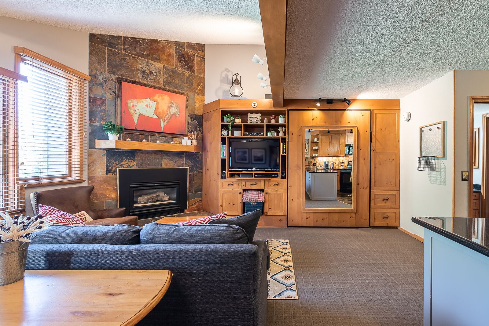 Fireplace, table tennis