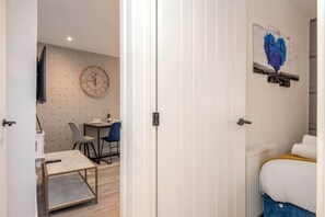 2 quartos, ferros/tábuas de passar roupa, berço de viagem, Wi-Fi