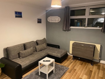 Living Room / Lounge