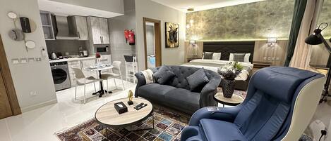 75-Zoll-Smart-TV mit Satellitenempfang, Arbeitsbereiche