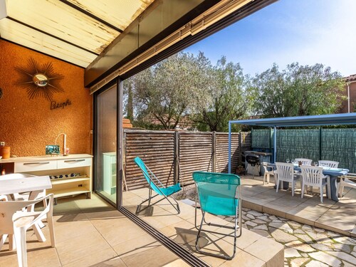 Les Mimosanes by Interhome