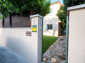 Exterior detail - Vacation home Origin by Interhome (Olivella)